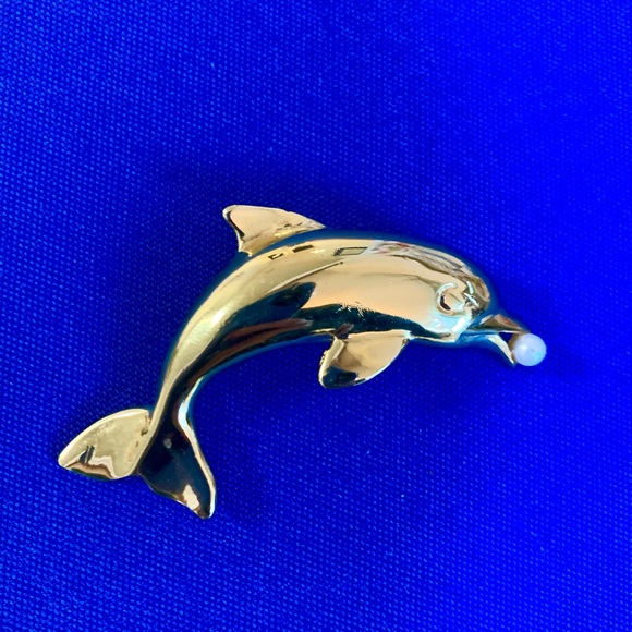 Dolphin with pearl brooch ❤️ - Picture 1 of 8